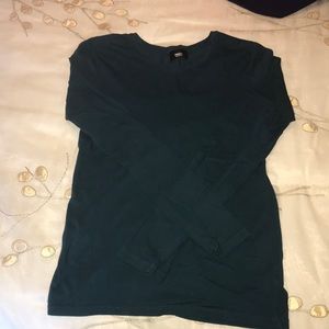 Mossimo long sleeved tee